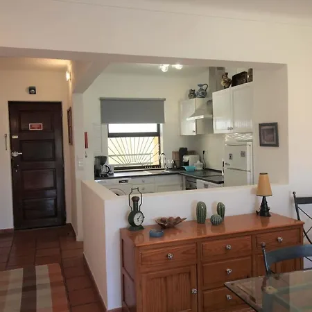 Apartment-d'alma Poente Da Aldeia *